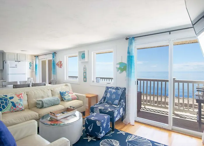 Beachfront With Stunning Views