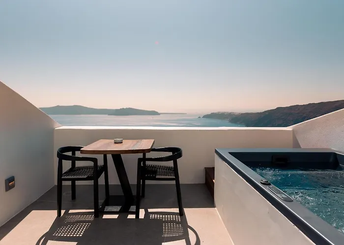 Cavo Tagoo Santorini