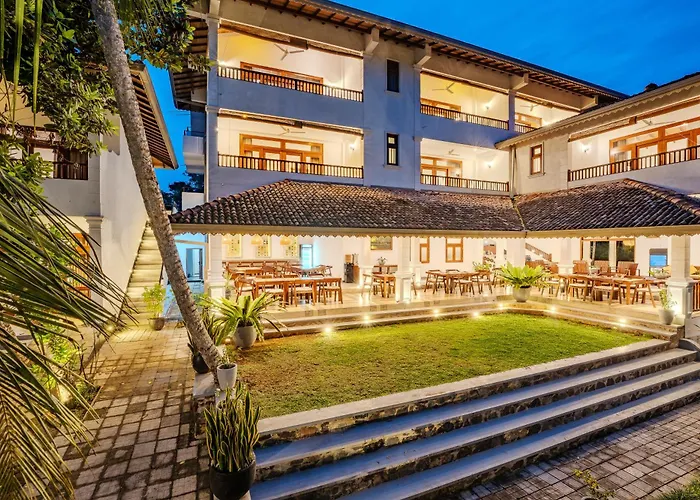 Serenity Boutique - Unawatuna