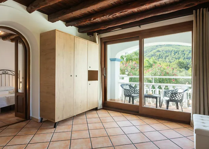 Green&Blue Villas - Villa Cas Puig 18 - Portinatx