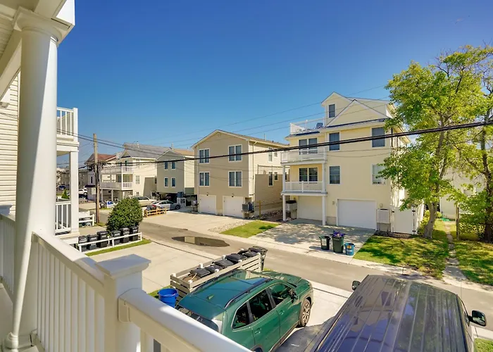 Sunny Ocean City Retreat ~ Qtr-Mi To Beach!