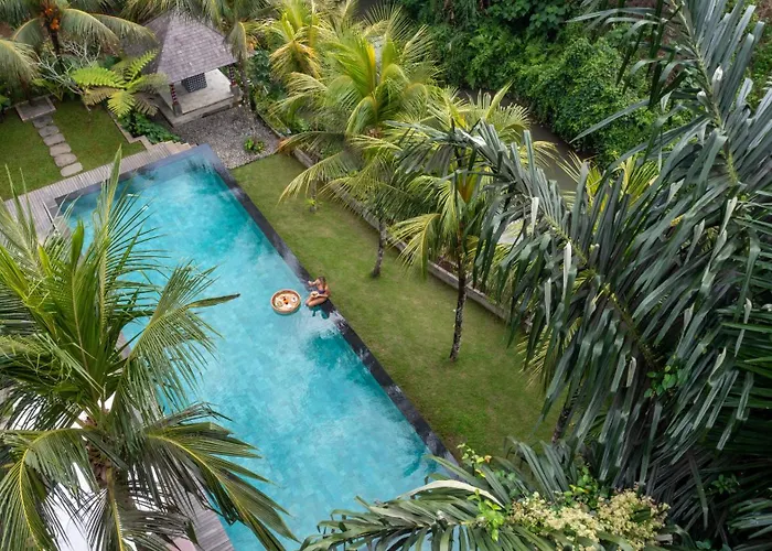 Rumah Kayu Resort