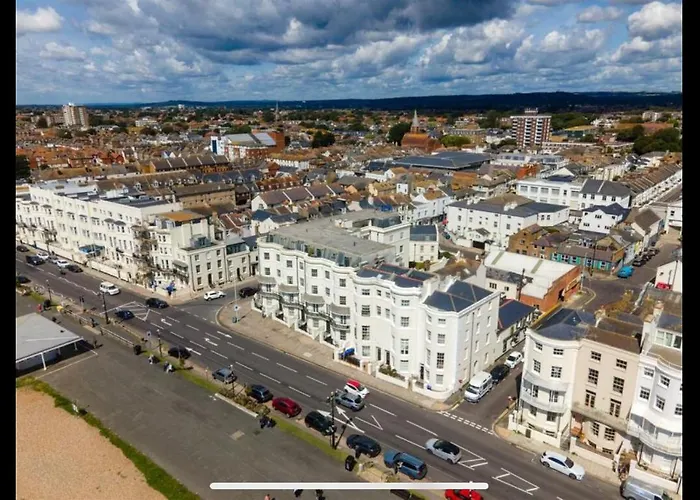 House By The Sea, Worthing