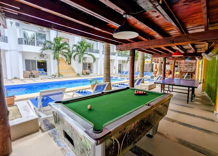 Golden Hotel