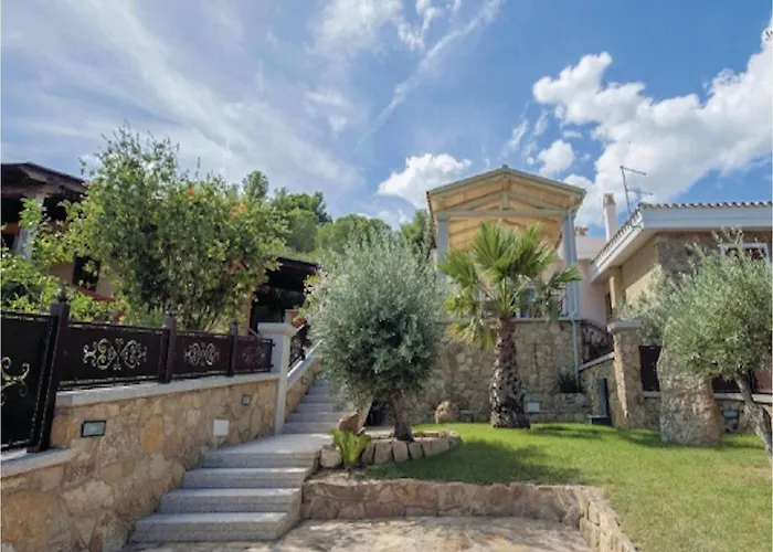 Casa Sinzias Con Piscina 9 Posti Letto
