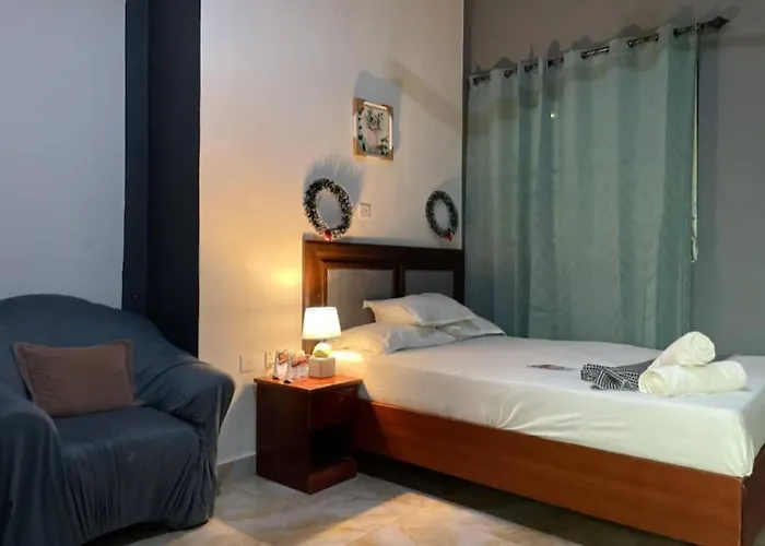 Lloyds Beach Resort And Spa