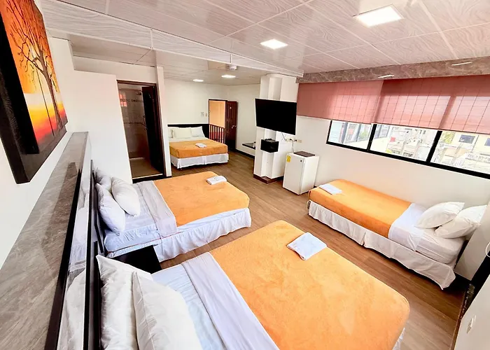 Hotel Los Algarrobos