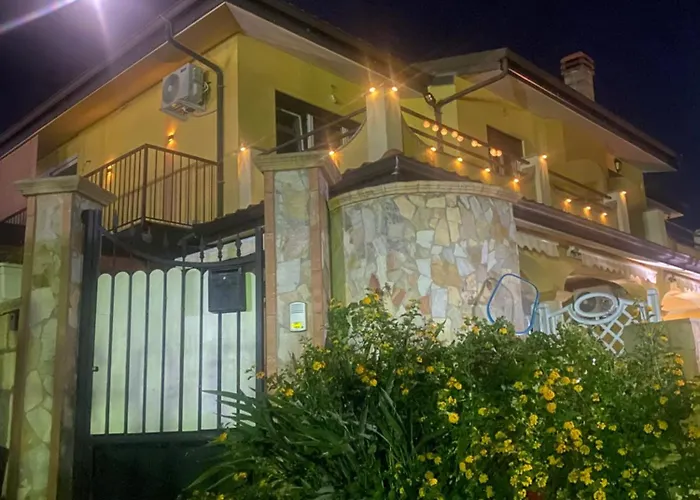 Casa Vacanze Villa Mimosa- per le vacanze vicino a Tropea