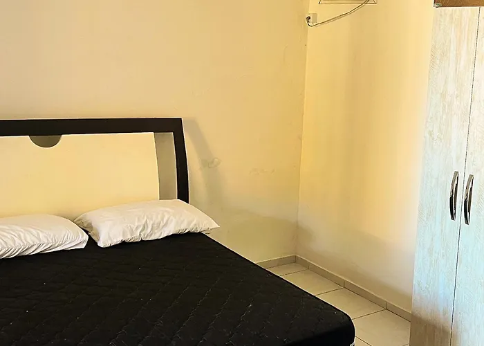 Apartamento no Andar Inferior na Praia da Vila em Imbituba