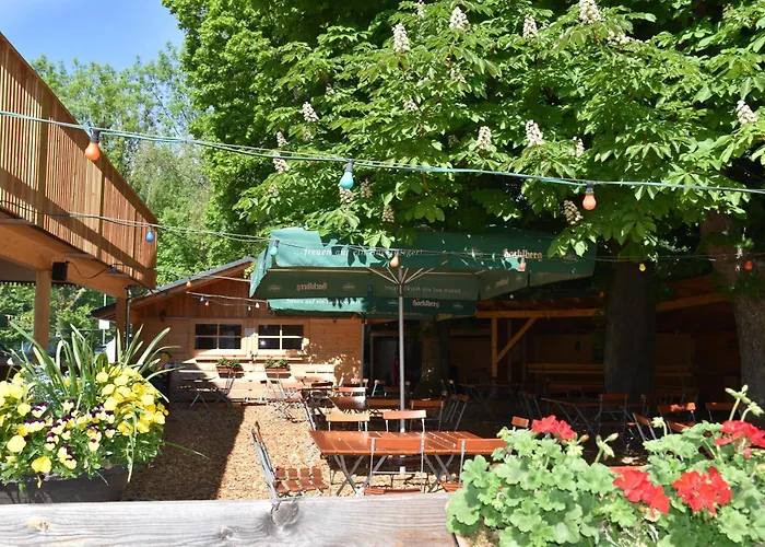 Gasthaus und Pension Halli-Galli