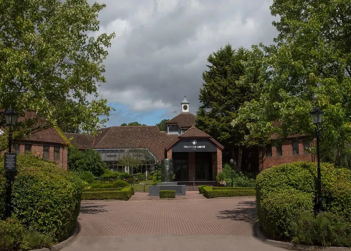 Stratford Manor Hotel