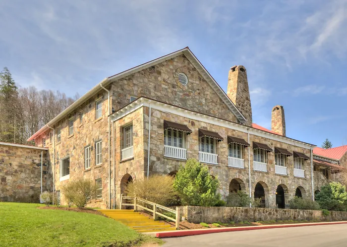 Mountain Lake Lodge