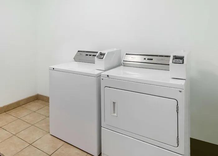 Quality Inn & Suites Albuquerque North Near Balloon Fiesta Park