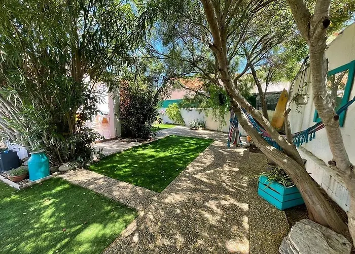Belle villa classée 4 étoiles proche plage avec jardin
