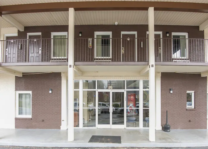 Econo Lodge Forest City