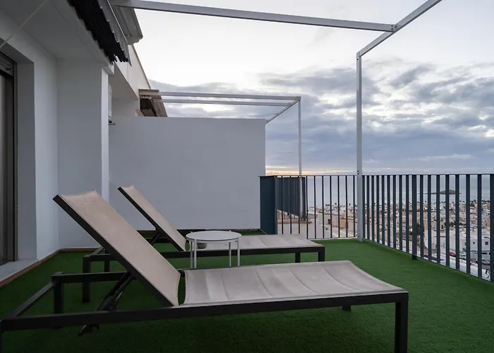 Apartamento Cervantes con terraza y vistas al mar