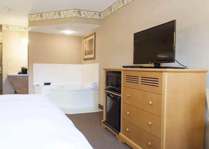 Country Inn & Suites By Radisson, Cedar Falls, Ia