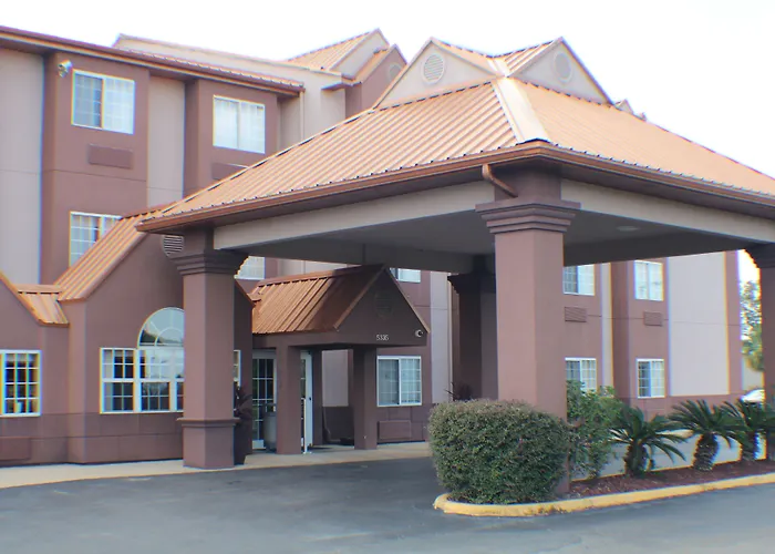 Econo Lodge Inn&Suites Natchitoches