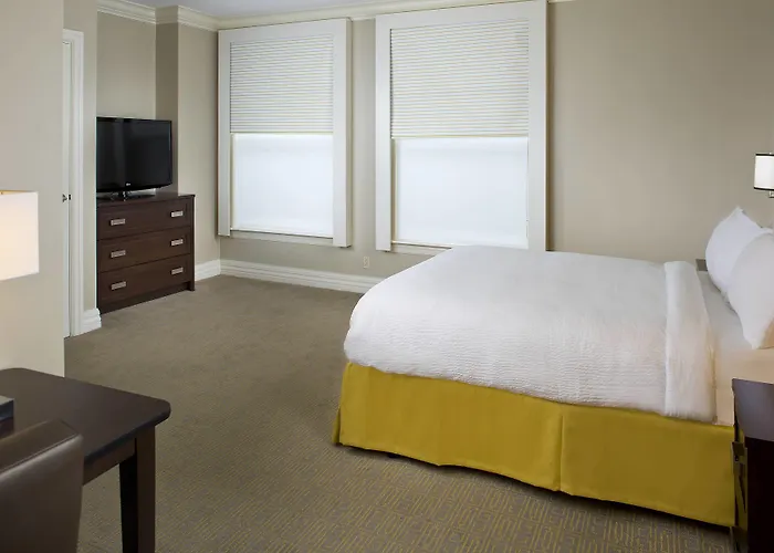 Courtyard By Marriott New Orleans French Quarter/Iberville