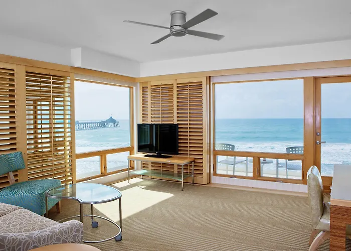 Pier South Resort, Autograph Collection