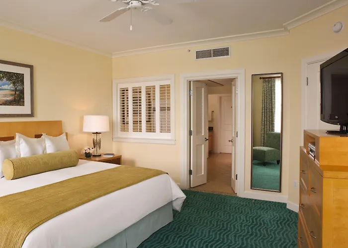Harborside Resort & Vacation Rentals At Atlantis