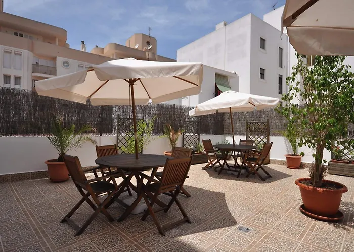 Hostal Residencia Europa Punico