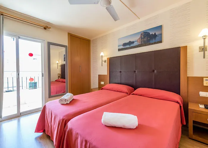 Hostal Residencia Europa Punico