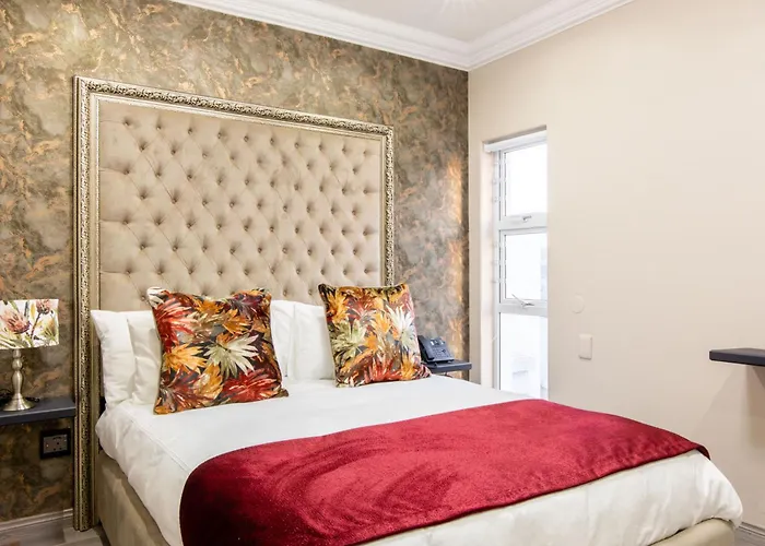 Dolphin Bay Boutique Hotel