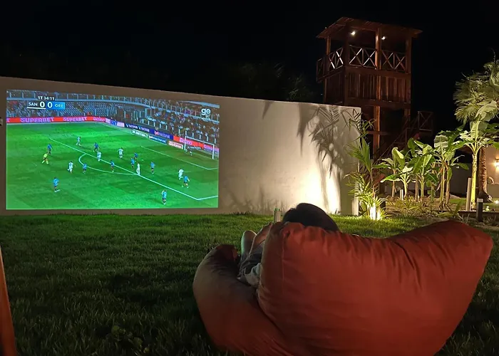 Boogieloop Kite Cabanas