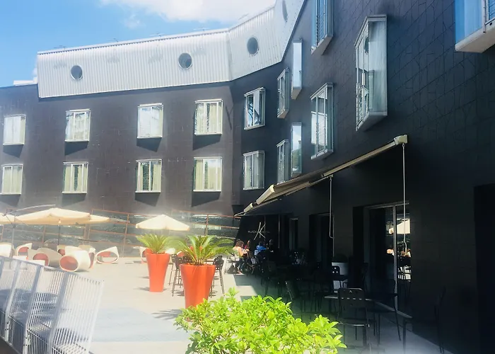 Black Hotel Roma