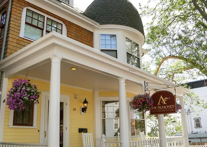 Almondy Inn Bed & Breakfast