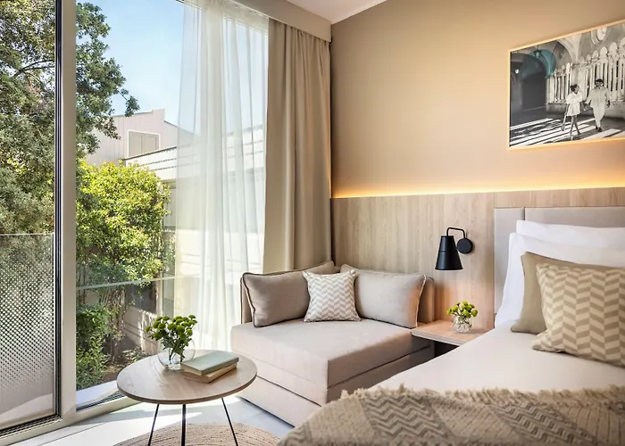Valamar Tirena Hotel