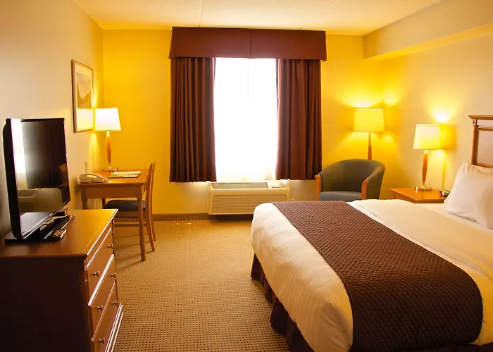 Days Inn & Suites By Wyndham Collingwood