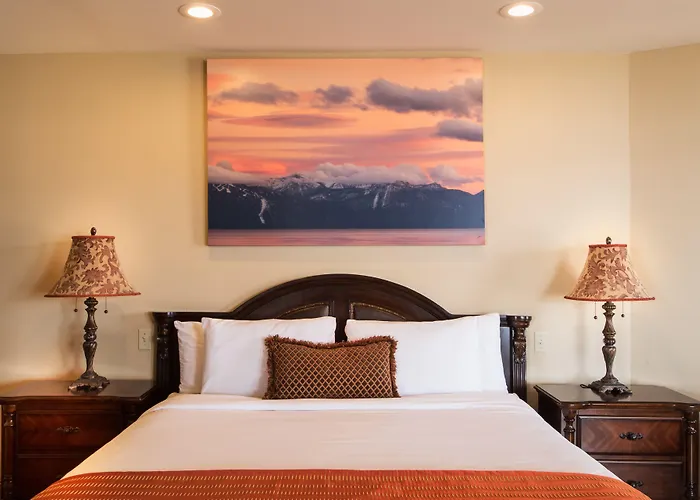 Mourelatos Lakeshore Resort