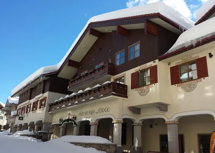 Sun Peaks Lodge