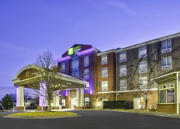 Holiday Inn Express Hotel & Suites Kansas City - Grandview By Ihg