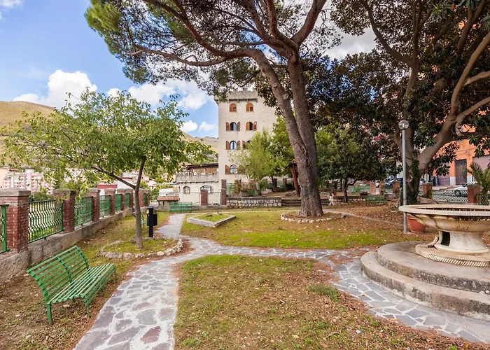 Hotel Castello Di Giuliano