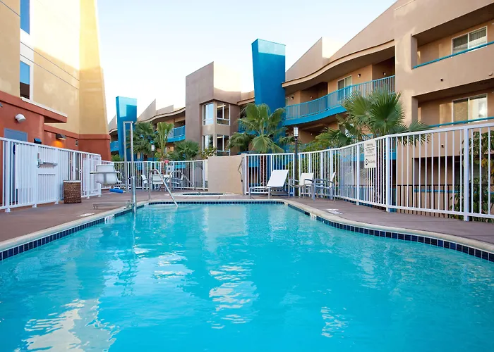Holiday Inn Oceanside Marina Camp Pendleton By Ihg