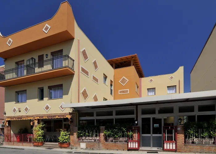 La Lanterna Hotel