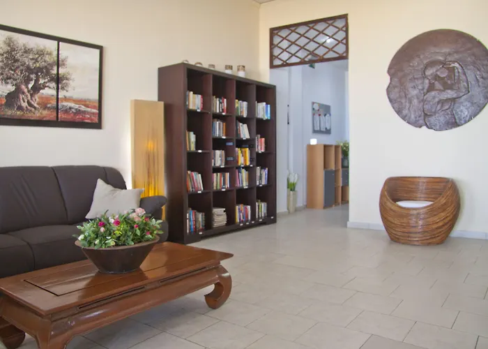 Danaos Hotel