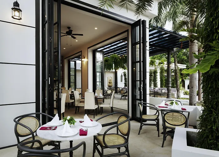 Chanalai Romantica Resort - Adults Only, Kata Beach