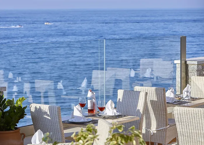 Alexander Beach Hotel&Village Resort