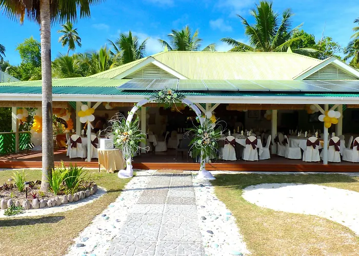 L'Habitation Cerf Island