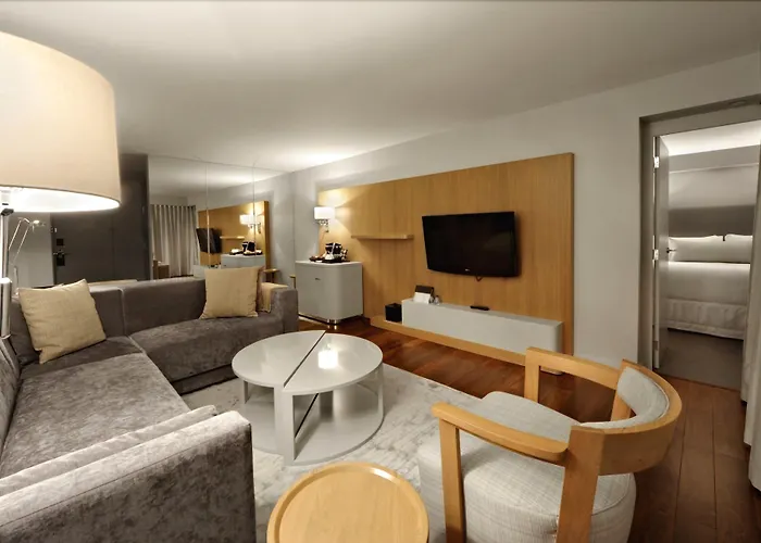 The James Hotel