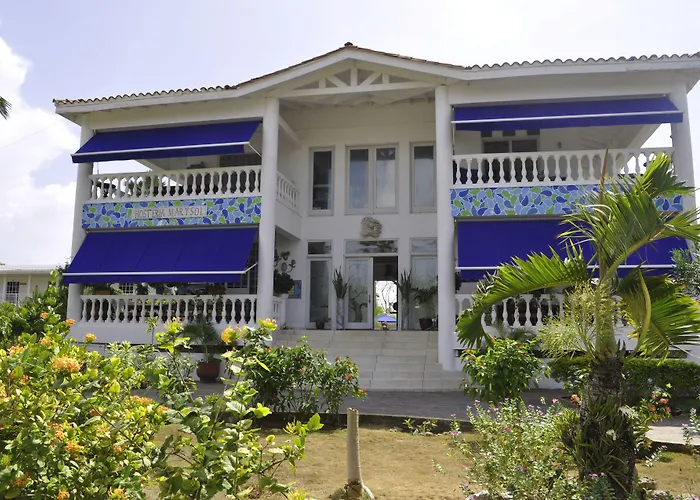 Hosteria Mar Y Sol