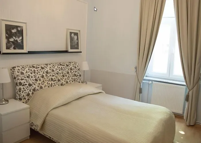 Hotel Aurora