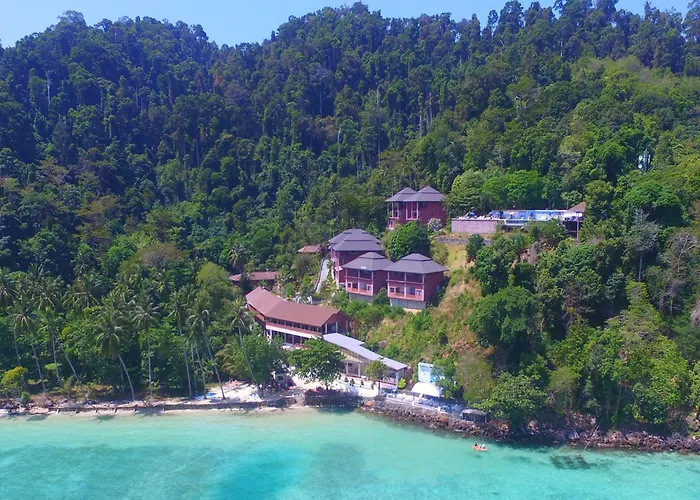 Koh Ngai Cliff Beach Resort