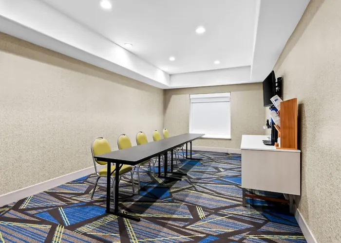 Holiday Inn Express And Suites Hotel - Pauls Valley By Ihg
