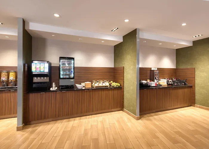 Fairfield Inn & Suites By Marriott Moncton