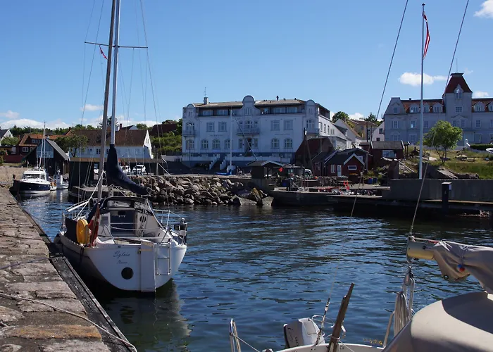 Hotel Sandvig Havn